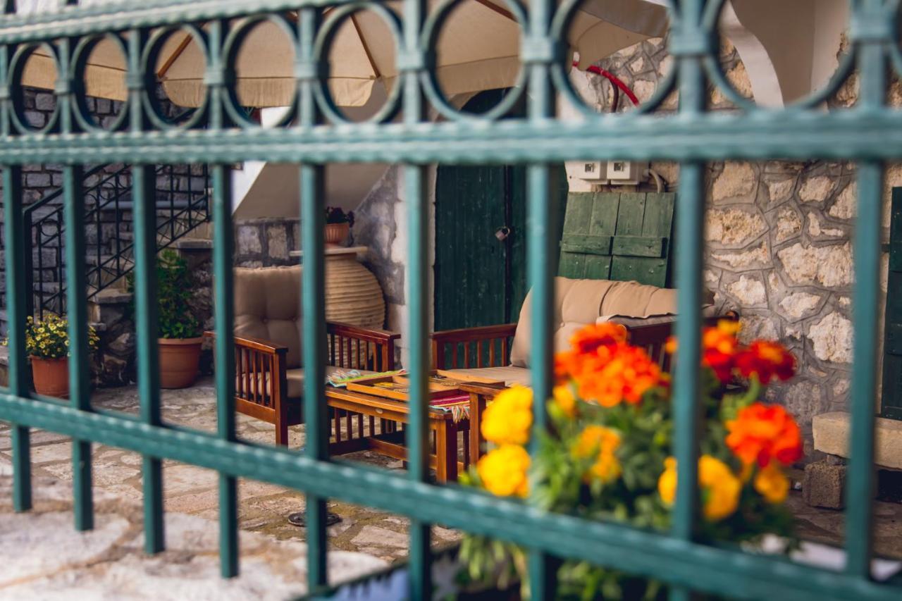 Traditional Guesthouses Xenofon Drymon Exterior photo